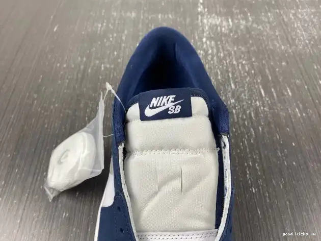 SB Midnight Low Jordan Navy 1 CJ7891-400 0510